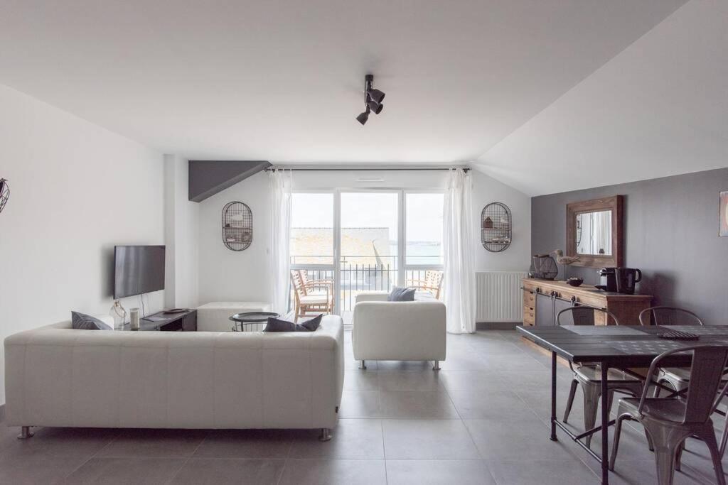 Appartement 4 Etoiles Vue Mer Et Bord De Plage Chez Odette Saint-Malo Exterior photo
