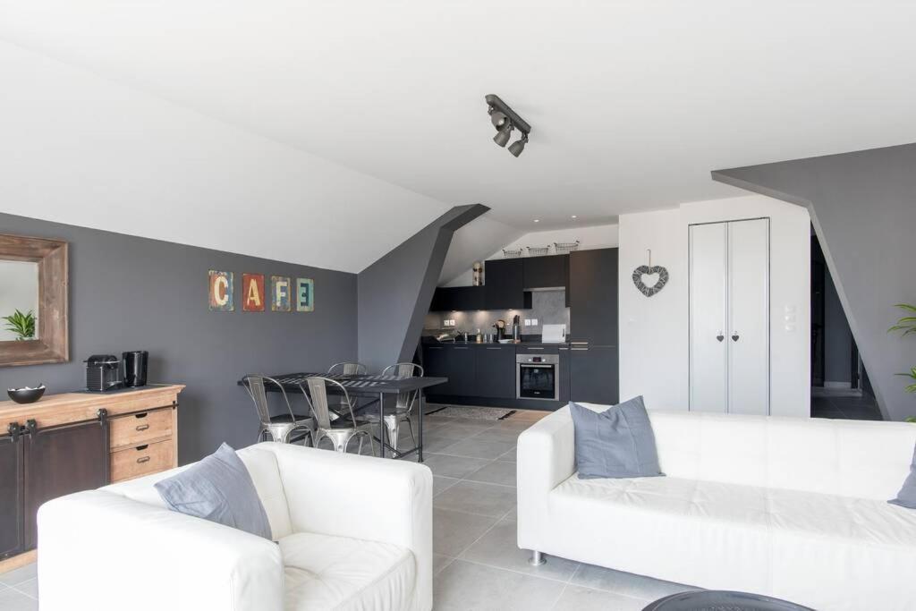 Appartement 4 Etoiles Vue Mer Et Bord De Plage Chez Odette Saint-Malo Exterior photo